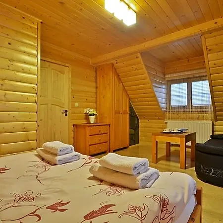 Luxdomki *
