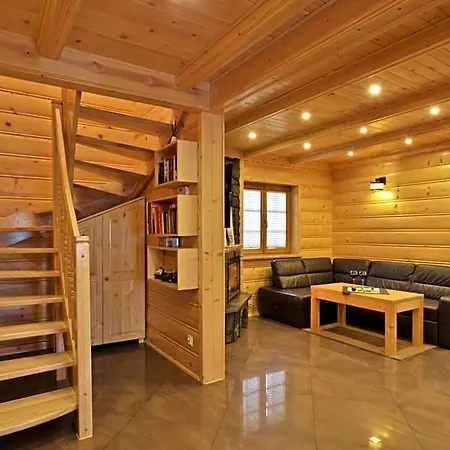Luxdomki